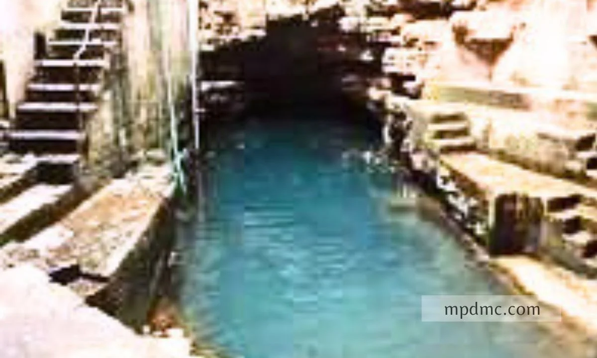 bhimkund, Madhya-pradesh