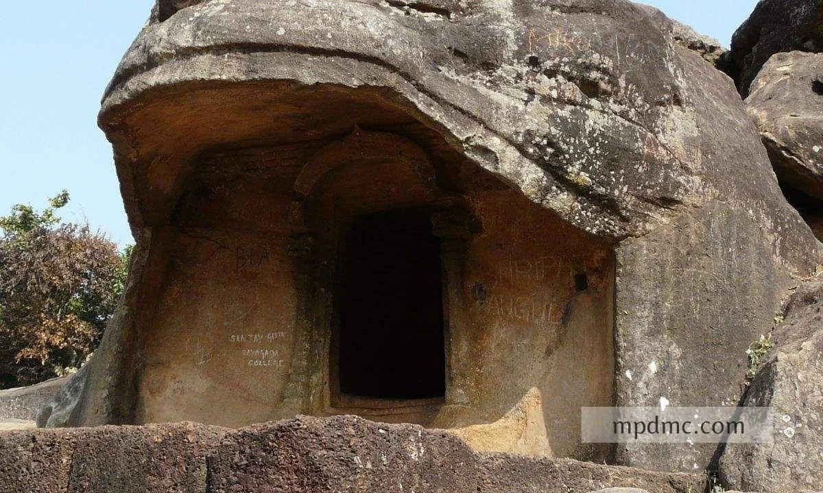 Brahmanical Rock Cut Caves, Madhya-Pradesh